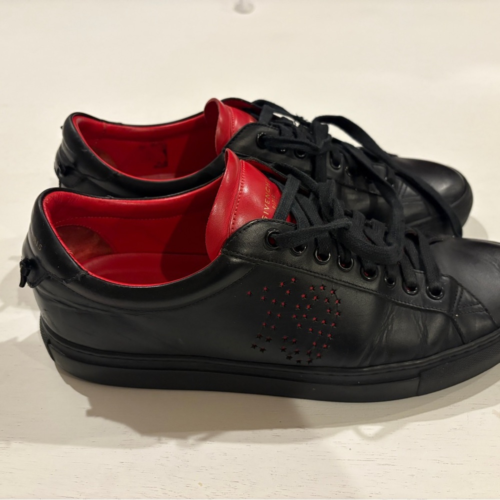 Givenchy Black and Red Men's Sneakers - Picture 3 of 6